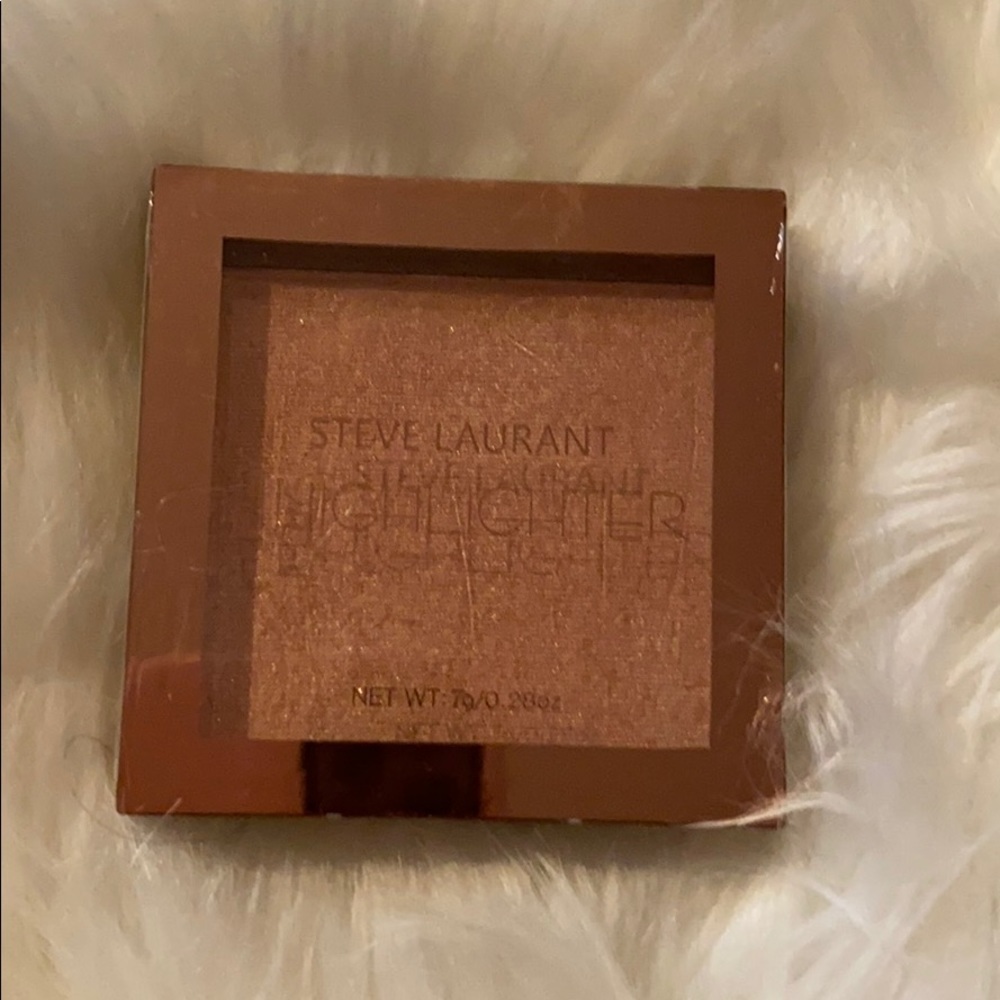 Steve Laurent highlighter